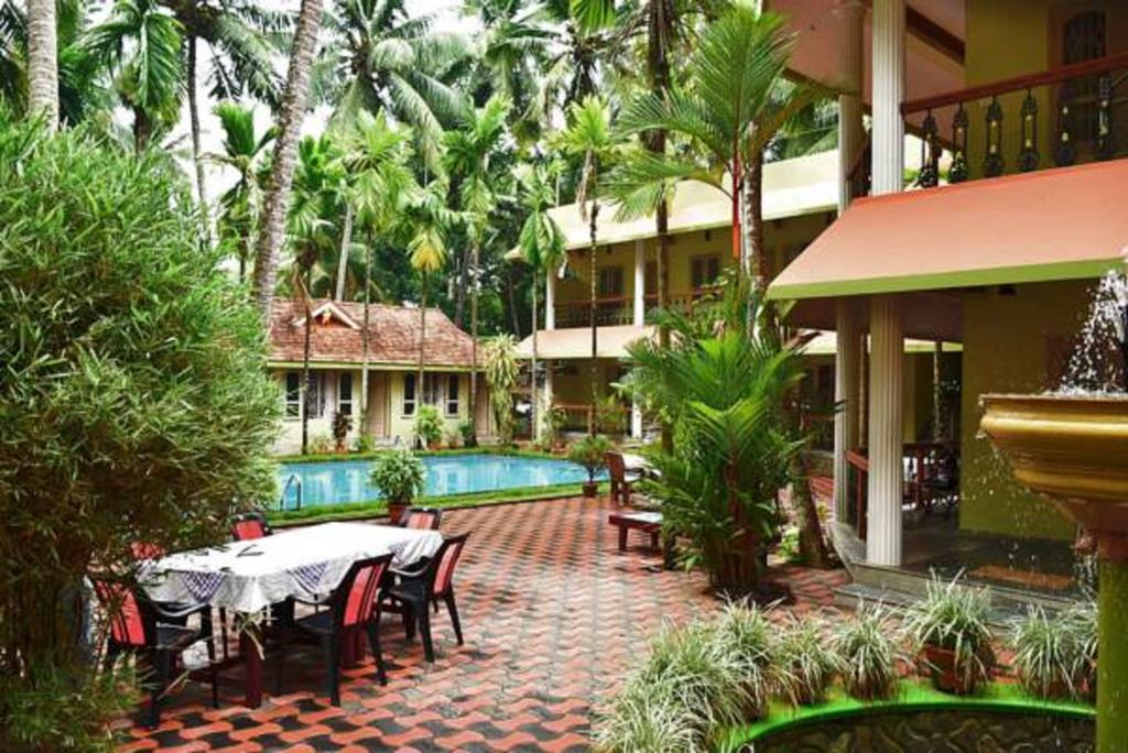 Ideal Ayurvedic Resort Kovalam Buitenkant foto